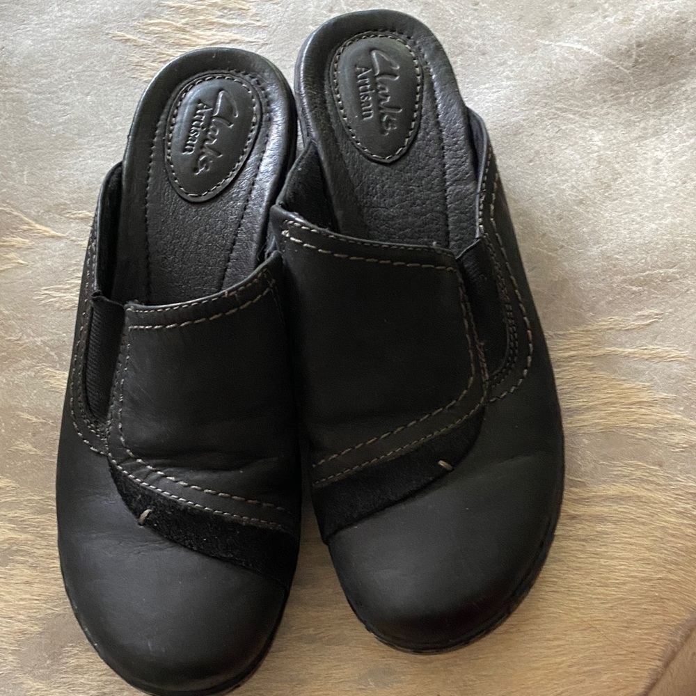 Clarks Black Leather Clogs